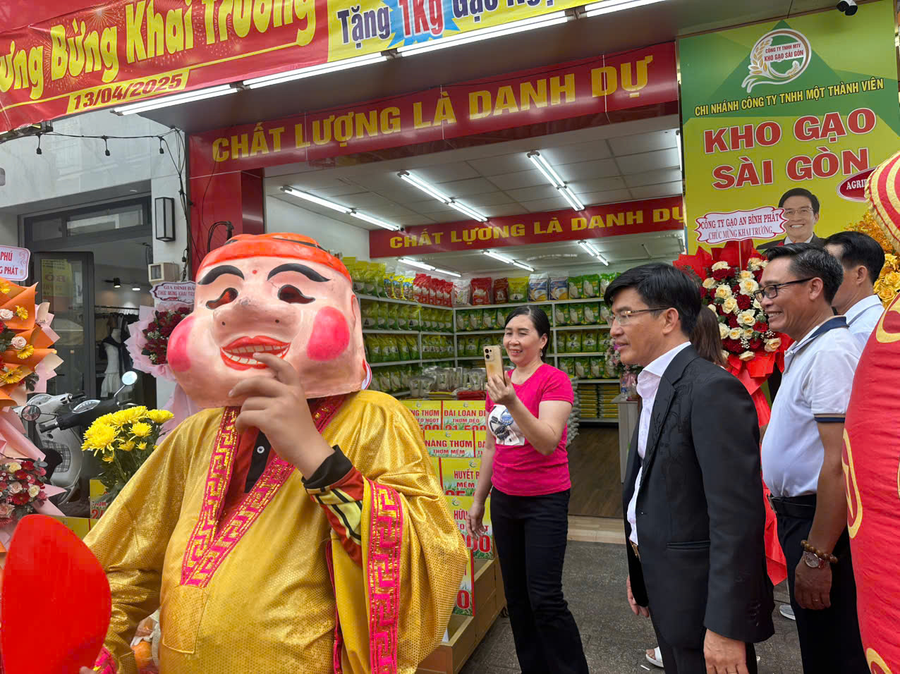 Sự kiện khai trương chi nhánh quận 10 của Kho gạo Sài Gòn